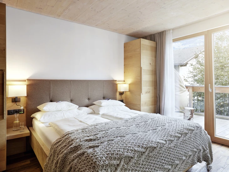 Schlafzimmer | 42-48 m² | GipfelSuite Nestspitz | 5* DasPosthotel