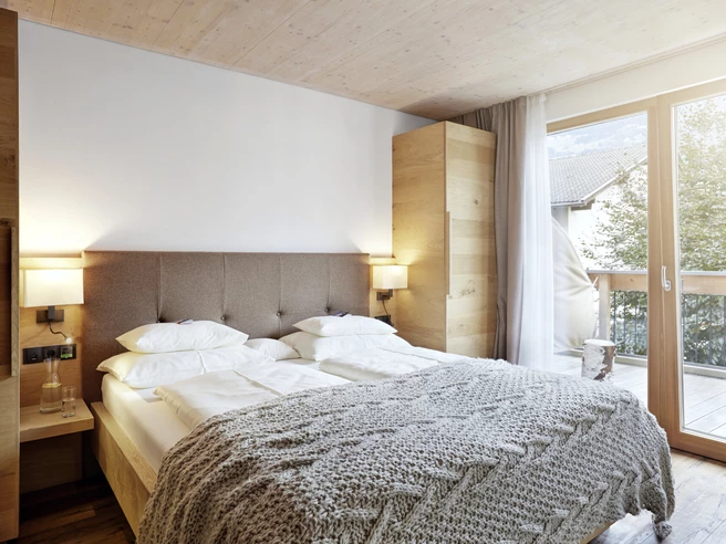Bedroom | Schneekarspitz SummitSuite | 42-28 m2 | 2-3 people